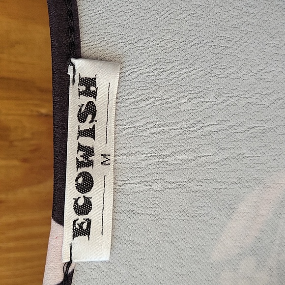 Womans Dress size Medium - Picture 3 of 3